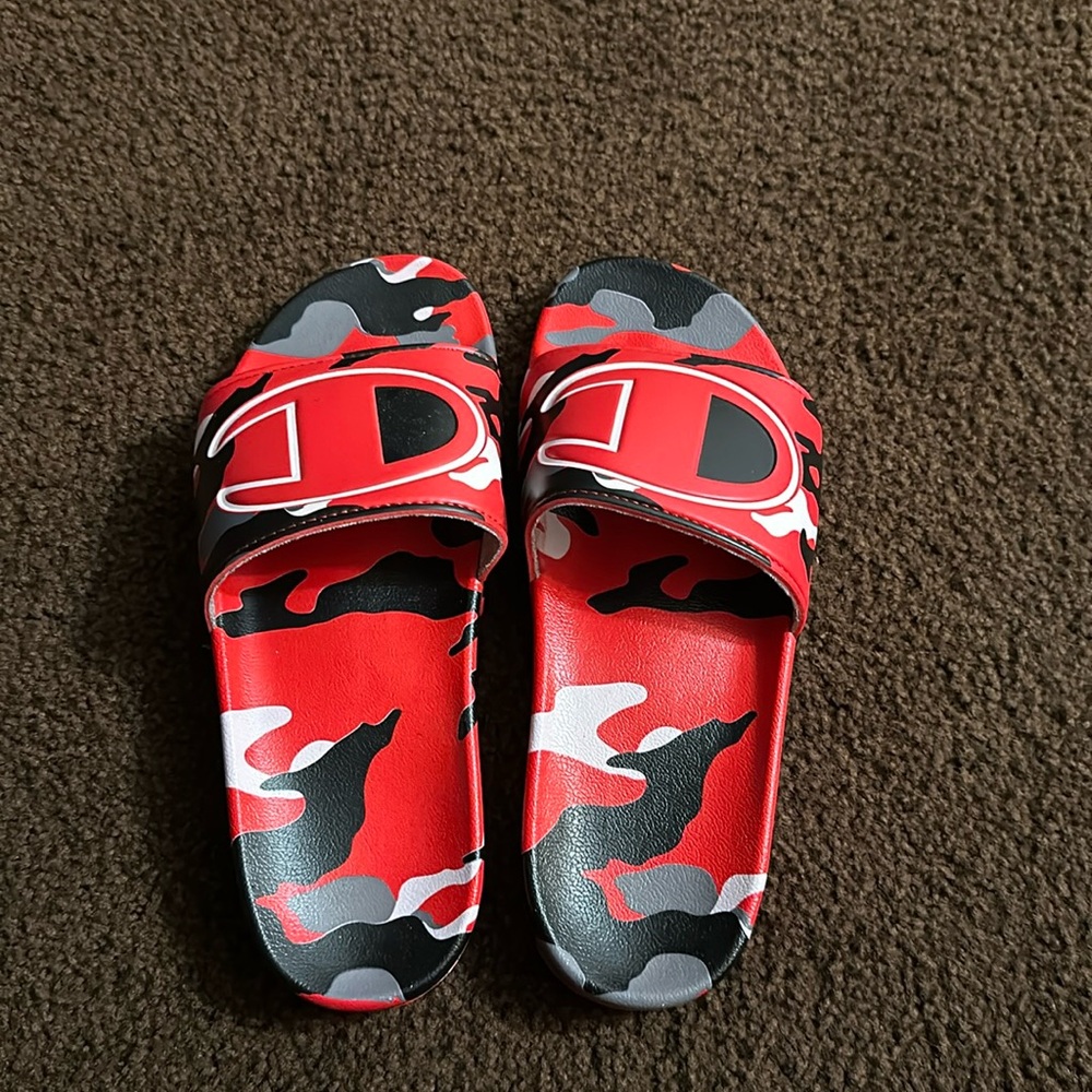 Champion Slides worn once